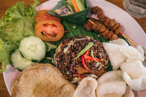 traditional authentic vegan indonesian foods